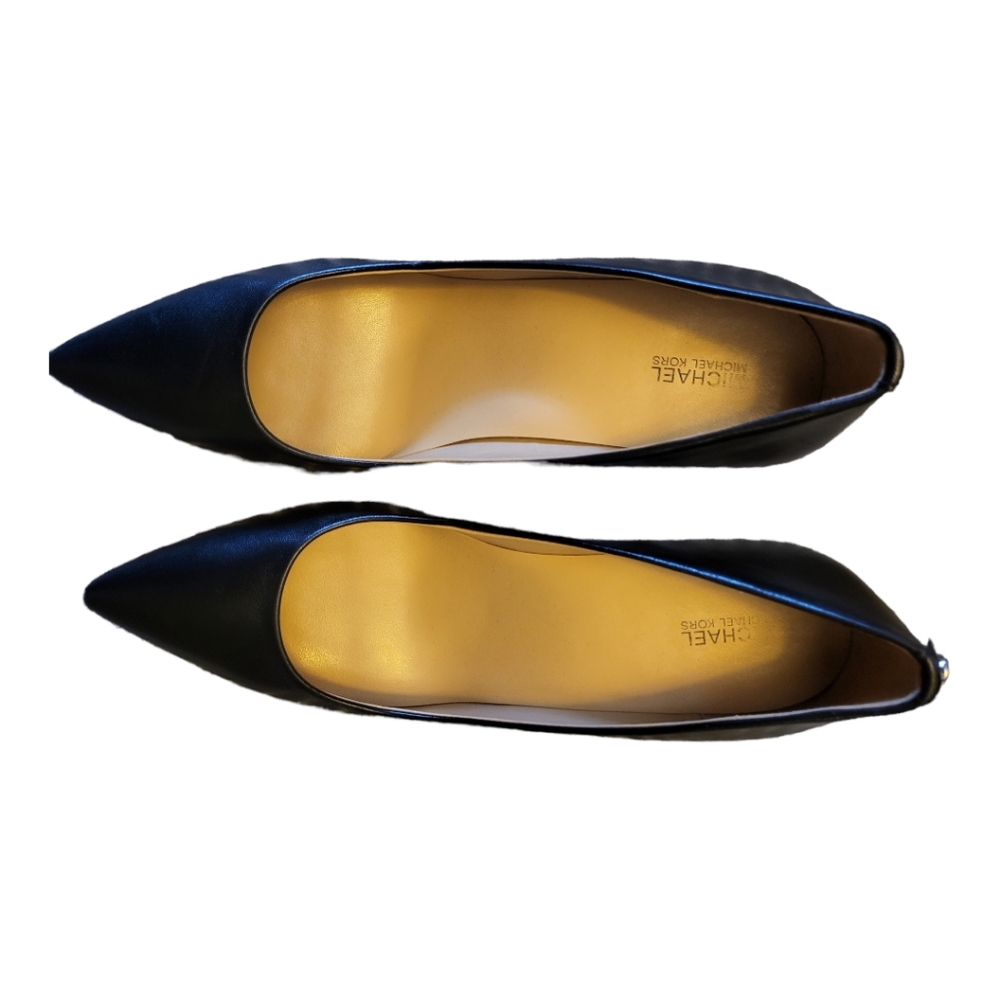 Michael kors black leather pumps size 11 nwb